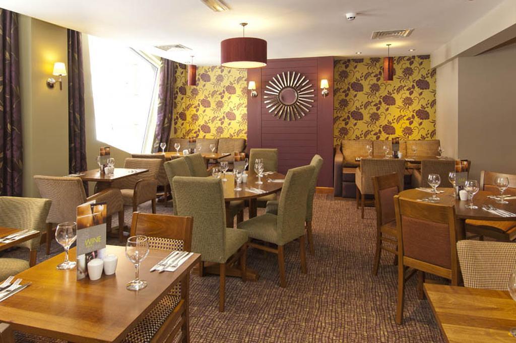 Premier Inn Manchester Bury Dış mekan fotoğraf